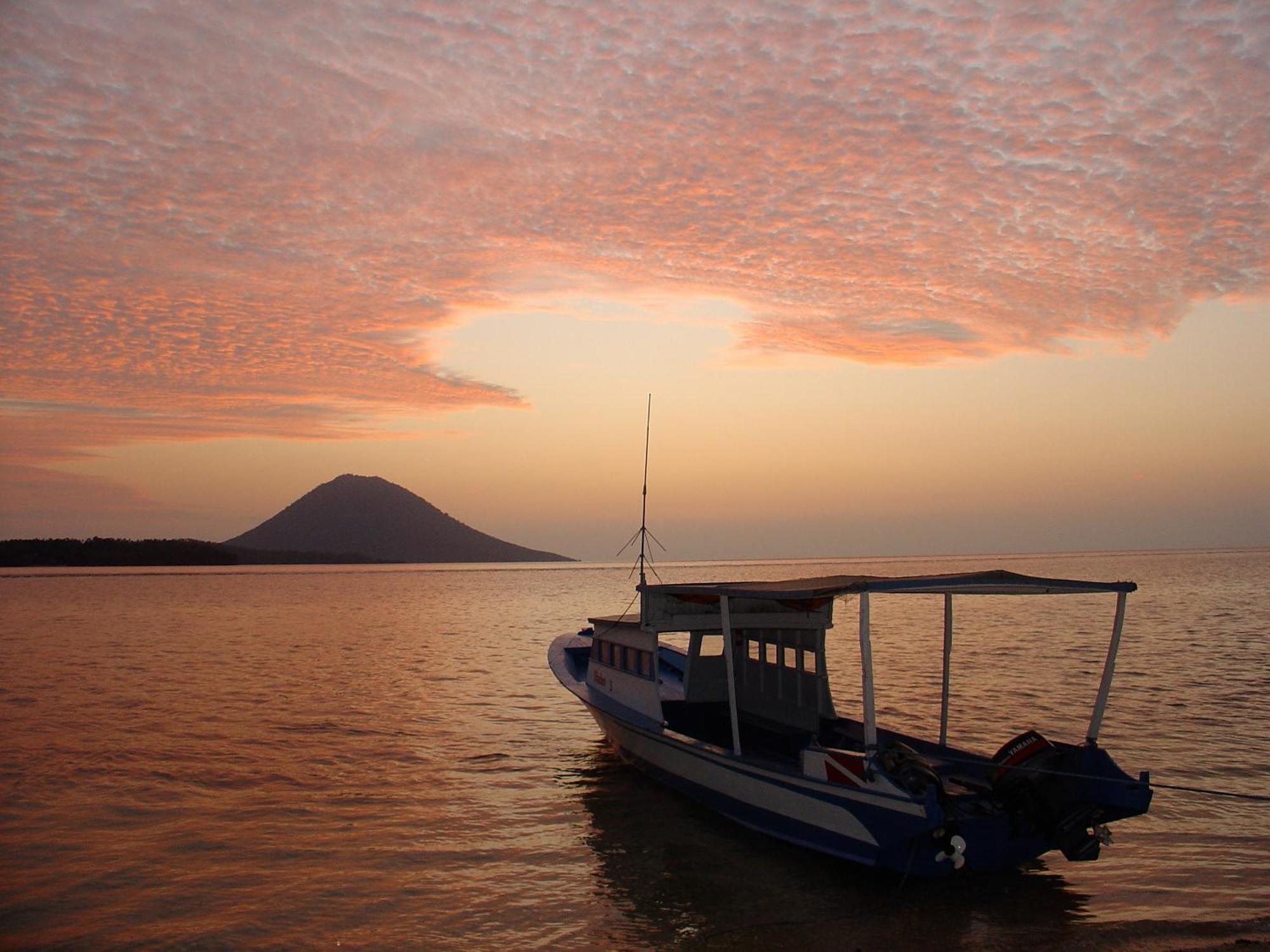 Siladen Resort&Spa Bunaken Exterior foto